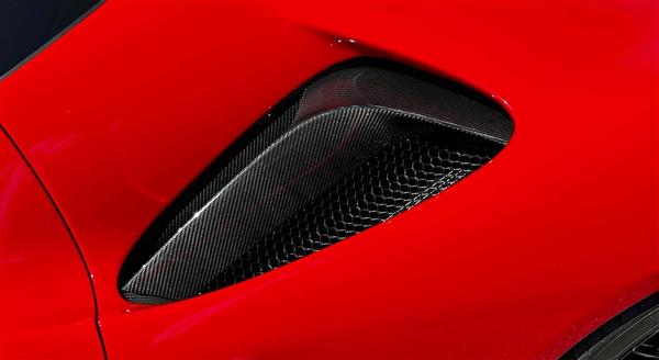Grote foto ferrari sf90 stradale spider carbon lucht happer intake auto onderdelen tuning en styling