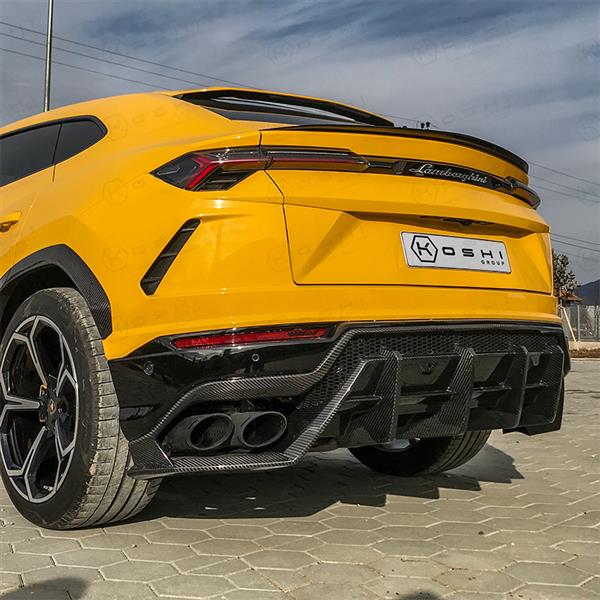 Grote foto lamborghini urus carbon diffuser auto onderdelen tuning en styling