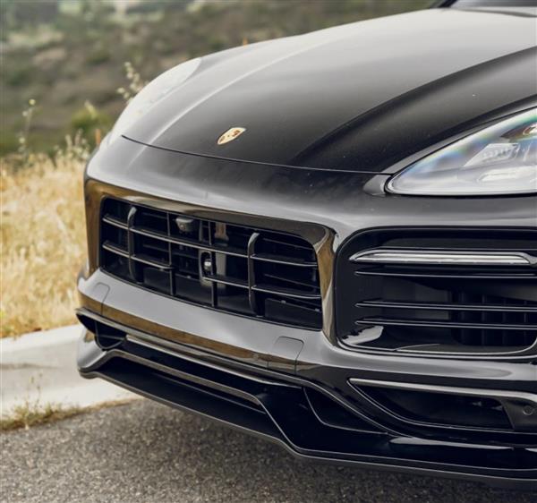 Grote foto voorlip splitter porsche cayenne auto onderdelen tuning en styling