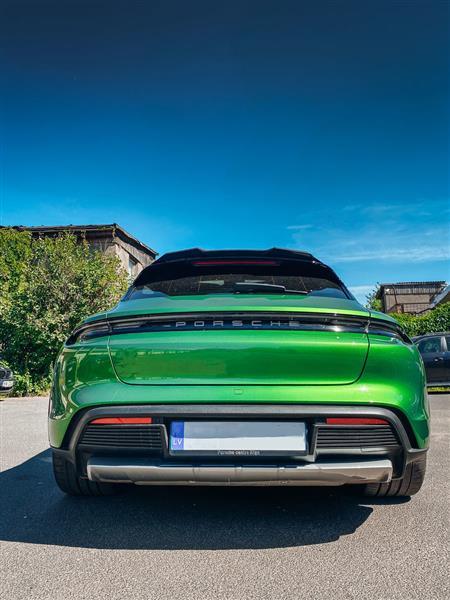 Grote foto porsche taycan cross turismo carbon kofferbak dak spoiler auto onderdelen tuning en styling