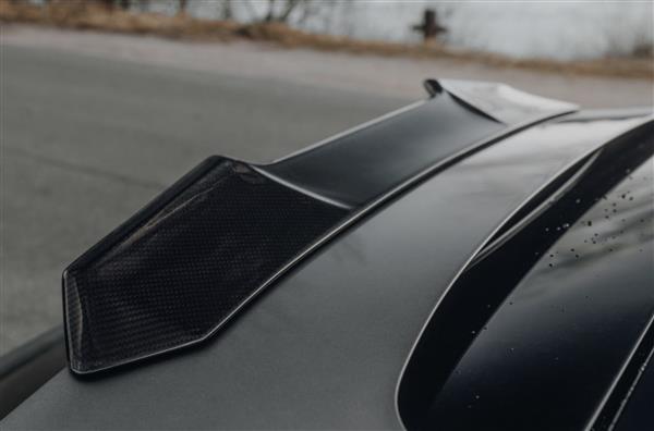 Grote foto ferrari gtc4 lusso carbon dak spoiler auto onderdelen tuning en styling
