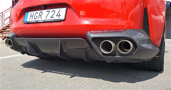 Grote foto ferrari 812 carbon diffuser auto onderdelen tuning en styling