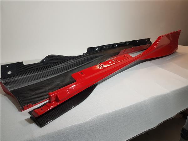 Grote foto ferrari f8 tributo carbon sideskirts auto onderdelen tuning en styling