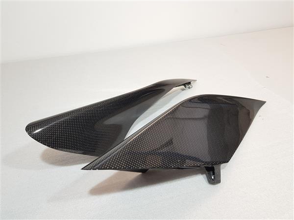 Grote foto ferrari f8 tributo carbon luchthapper zijscherm auto onderdelen tuning en styling