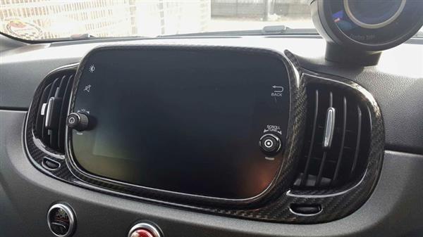 Grote foto fiat abarth 595 2016 carbon fiber audio systeem frame cover auto onderdelen tuning en styling