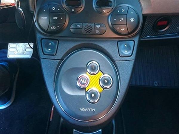 Grote foto fiat abarth 500 595 cabrio carbon fiber centrale frame mta control auto onderdelen tuning en styling