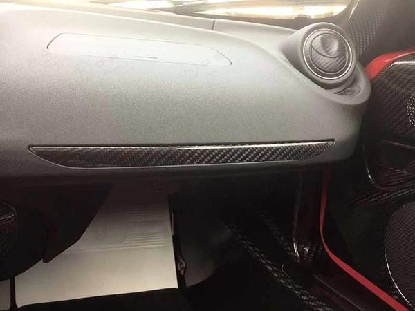 Grote foto alfa romeo 4c carbon fiber dashbord trim cover auto onderdelen tuning en styling