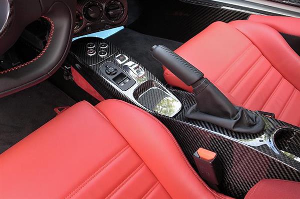 Grote foto alfa romeo 4c carbon fiber middenconsole tunnel auto onderdelen tuning en styling