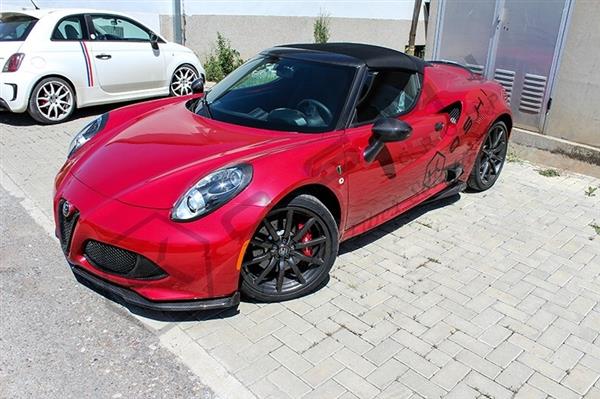 Grote foto alfa romeo 4c carbon fiber voor splitter lip auto onderdelen tuning en styling