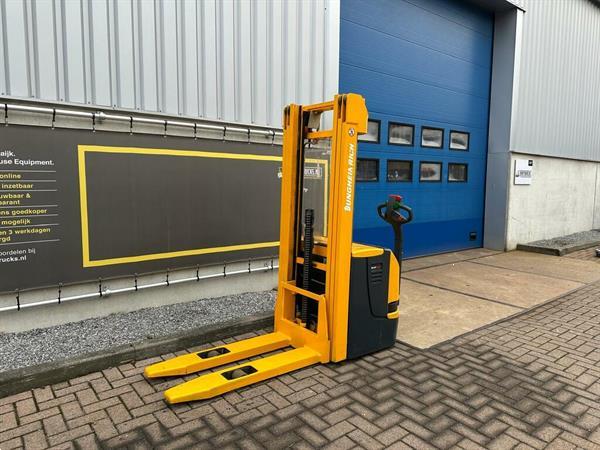 Grote foto vs 21848 elektrische triplex stapelaar jungheinrich ejc16 4.600mm doe het zelf en verbouw hefwerktuigen