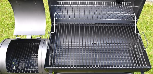 Grote foto houtskool barbecue smoker dakota tuin en terras buitenkeukens