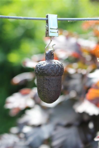 Grote foto tafelkleedgewichtjes eikel donkerbruin gietijzer tk010b tuin en terras tuindecoratie