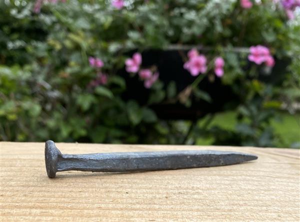 Grote foto spijker nagel hand gesmeed grijs antraciet gt135 huis en inrichting woningdecoratie
