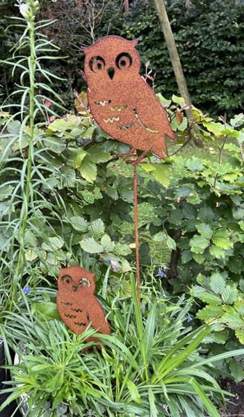 Grote foto tuinsteker uil oehoe roestkleurig metaal sl251 tuin en terras tuindecoratie