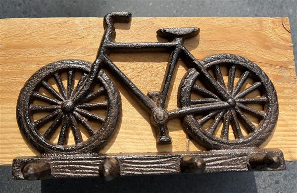 Grote foto kapstokhaak fiets op boomstam met 4 haken gietijzer kh1759 huis en inrichting woningdecoratie