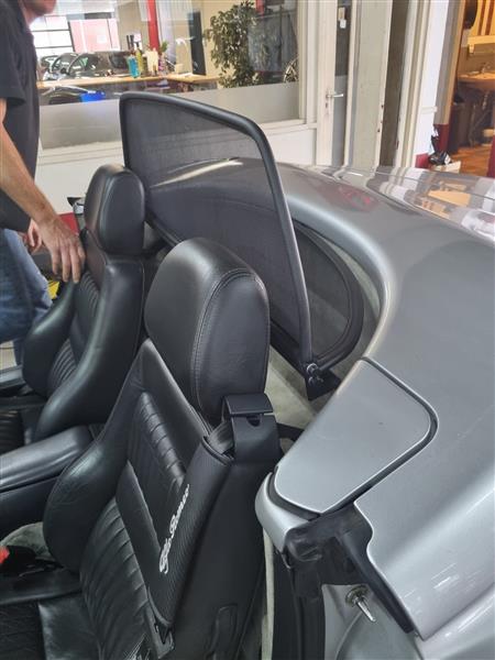 Grote foto windscherm alfa romeo spider 916 beige auto onderdelen overige auto onderdelen