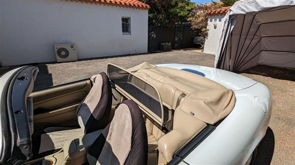 Grote foto jaguar xk8 windscherm auto onderdelen overige auto onderdelen