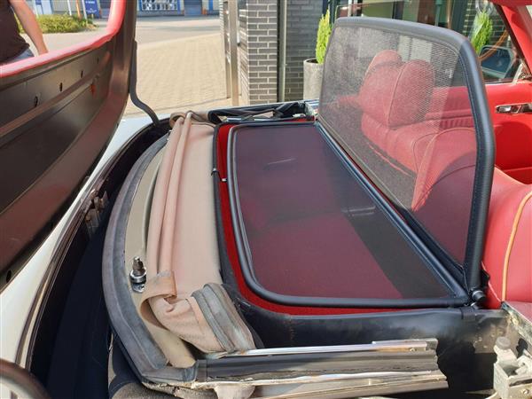 Grote foto windscherm mercedes sl r107 auto onderdelen overige auto onderdelen