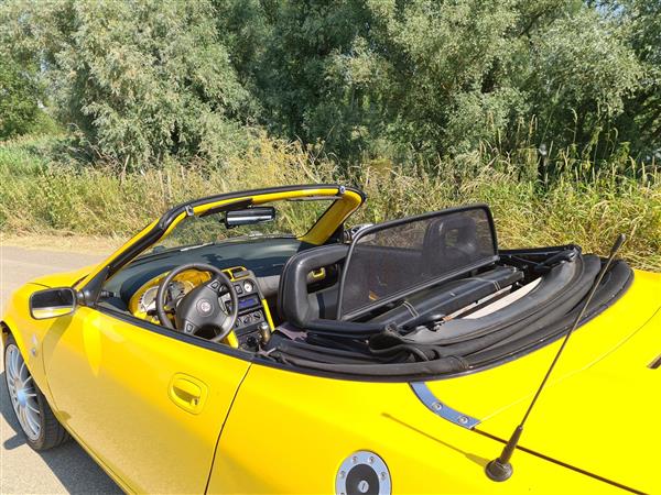 Grote foto windscherm mg mgf mgtf auto onderdelen overige auto onderdelen