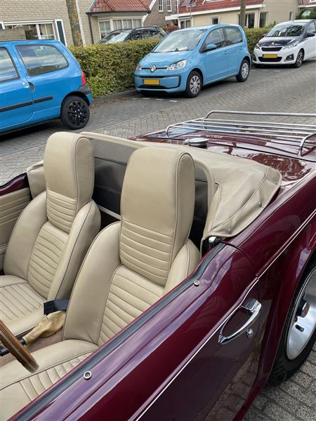 Grote foto windscherm triumph tr4 tr6 beige auto onderdelen overige auto onderdelen