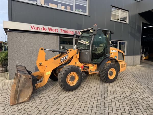 Grote foto case 21f shovel compact wheel loader 2016 bucket forks 3970hours agrarisch shovels