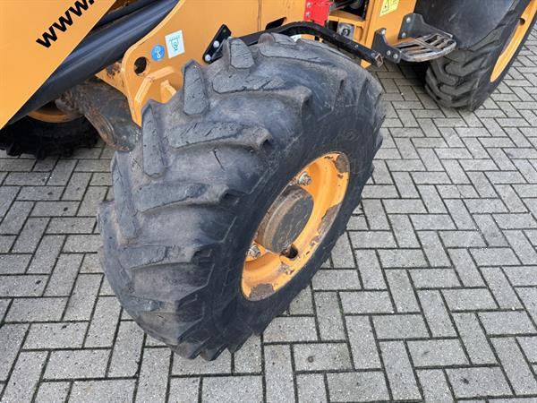 Grote foto case 21f shovel compact wheel loader 2016 bucket forks 3970hours agrarisch shovels