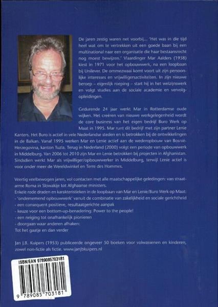 Grote foto tot het gaatje en dan verder boeken wetenschap