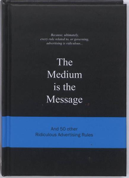 Grote foto the medium is the message boeken fotografie en design