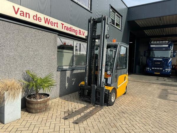 Grote foto jungheinrich efg430k heftruck triplo 650 freelift sideshift 4e functie elektrisch accu 2016 agrarisch heftrucks