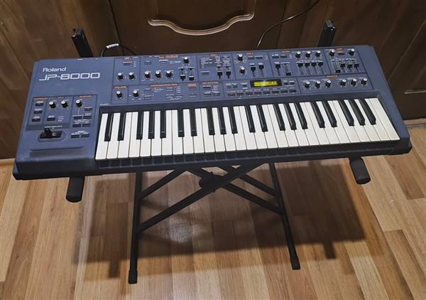 Grote foto synthesizer roland jp 8000 muziek en instrumenten synthesizers