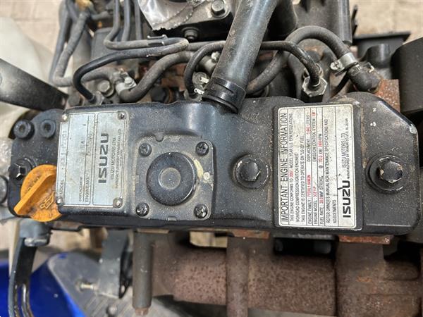 Grote foto moterblok en diverse kappen aichi sr12b hoogwerker doe het zelf en verbouw hoogwerkers