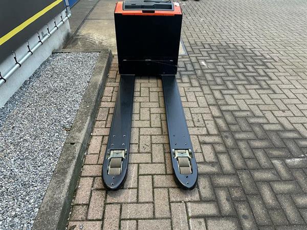Grote foto vs 21941 elektrische palletwagen bt blokpallets doe het zelf en verbouw hefwerktuigen