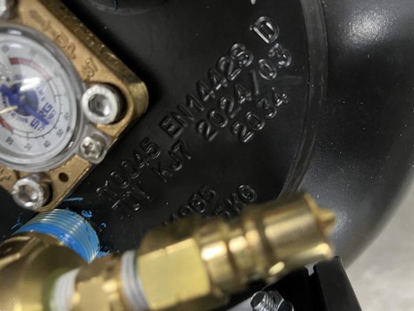 Grote foto heftruck tank 36ltr lpg gas vulbaar inclusief heftruck koppeling doe het zelf en verbouw hefwerktuigen