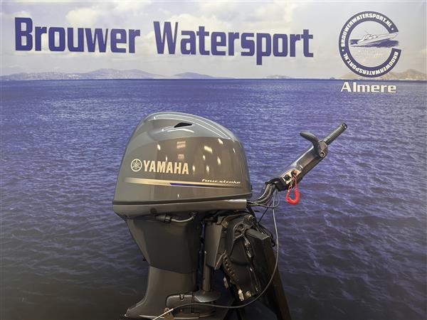 Grote foto yamaha 50 pk buitenboordmotor artikelnummer 5502 unieke watersport en boten buiten en binnenboordmotoren