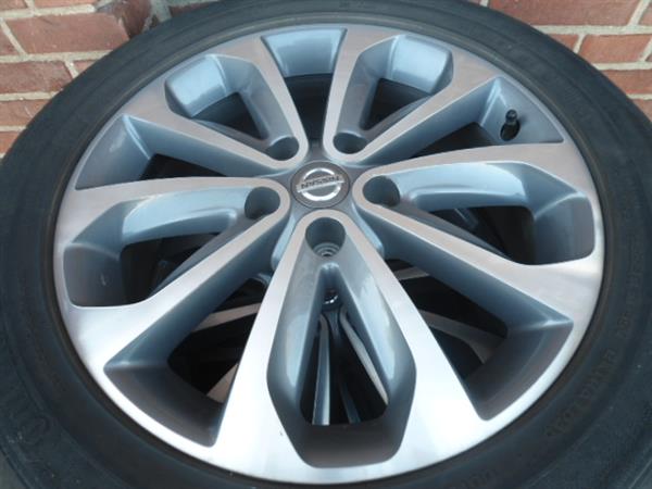 Grote foto 18 nissan zilvergrijs chroom qashqai juke 5x114.3 auto onderdelen banden en velgen