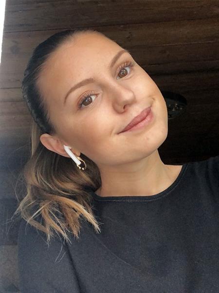 Grote foto lieve 21jarige zoekt vriend contacten en berichten vrouw zoekt man