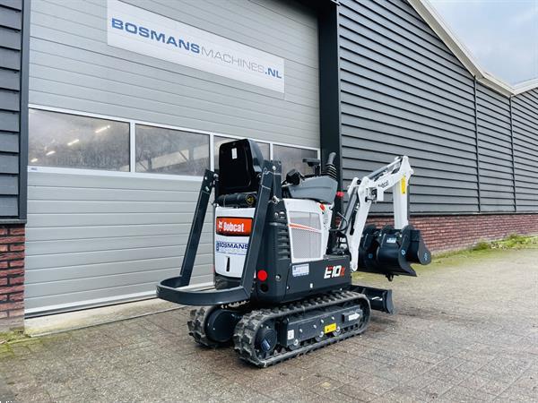 Grote foto bobcat e10z minigraver nieuw incl cw05 wissel 3 bakken doe het zelf en verbouw kranen en graafmachines
