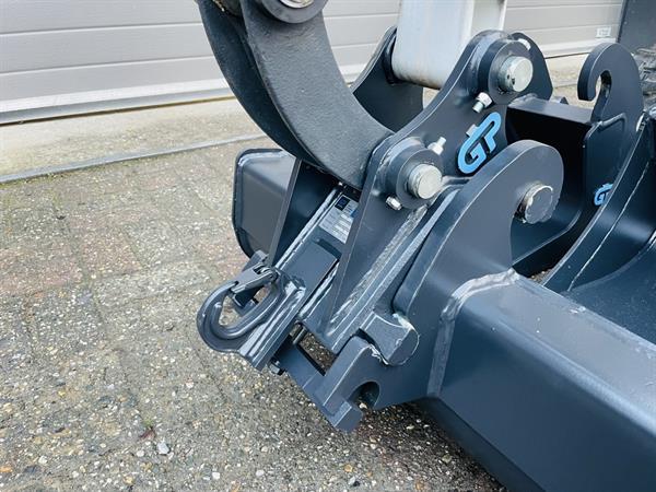 Grote foto bobcat e10z minigraver nieuw incl cw05 wissel 3 bakken doe het zelf en verbouw kranen en graafmachines