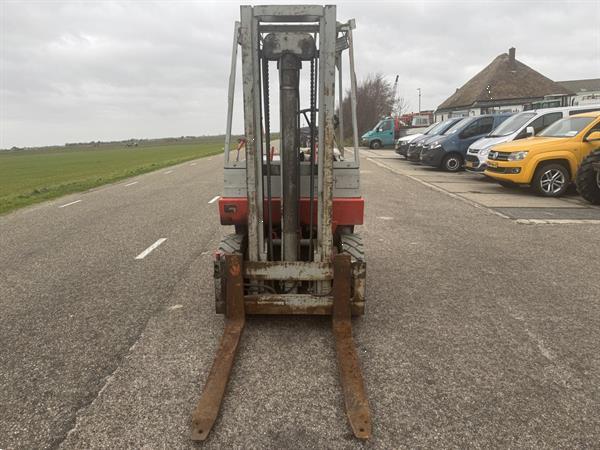 Grote foto linde h25d agrarisch heftrucks