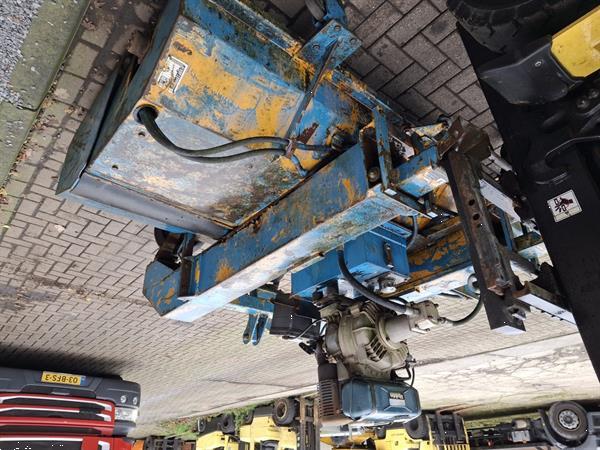 Grote foto veegmachine diesel rolbezem 2 35 m agrarisch veegmachines