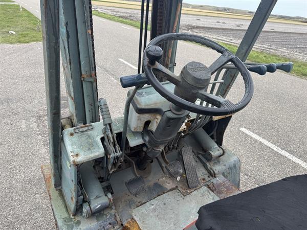 Grote foto toyota fd25d agrarisch heftrucks