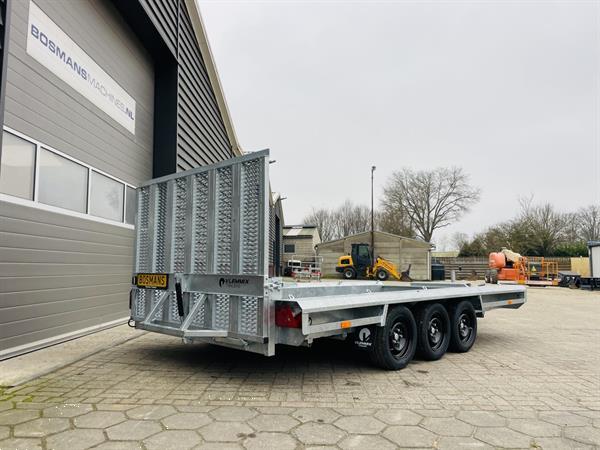 Grote foto vlemmix machinetransporter 3500 kg 400x180 nieuw met graafbakplateau opbergkist agrarisch aanhangwagens