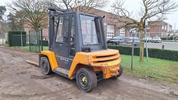 Grote foto still r70 60 heftruck 6 ton cabine 2011 diesel agrarisch heftrucks
