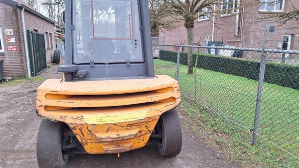 Grote foto still r70 60 heftruck 6 ton cabine 2011 diesel agrarisch heftrucks
