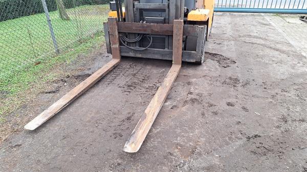 Grote foto still r70 60 heftruck 6 ton cabine 2011 diesel agrarisch heftrucks