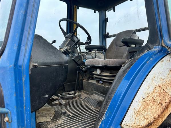 Grote foto ford 8210 agrarisch tractoren