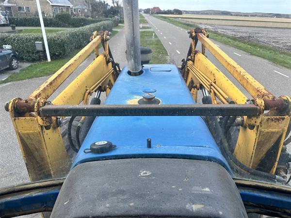 Grote foto ford 8210 agrarisch tractoren