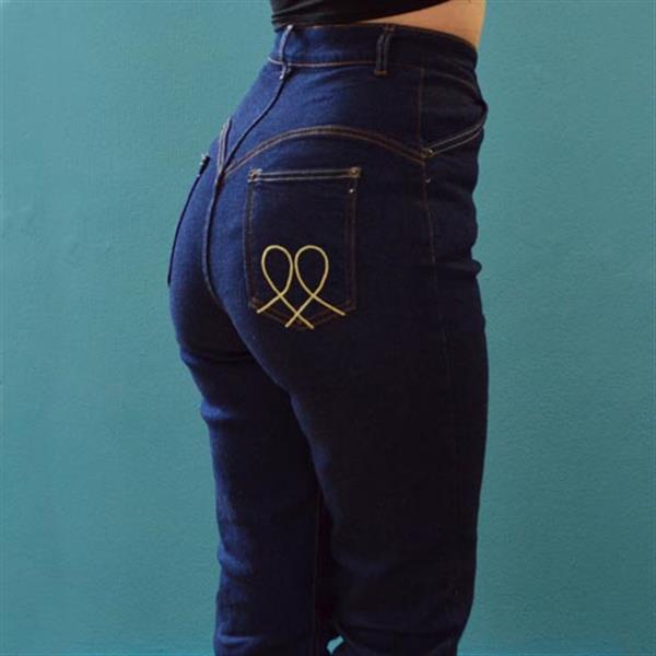 Grote foto lady k loves hug me baby. kleding dames broeken en pantalons