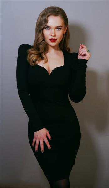 Grote foto katakomb femme fatal dress in large. kleding dames jurken en rokken