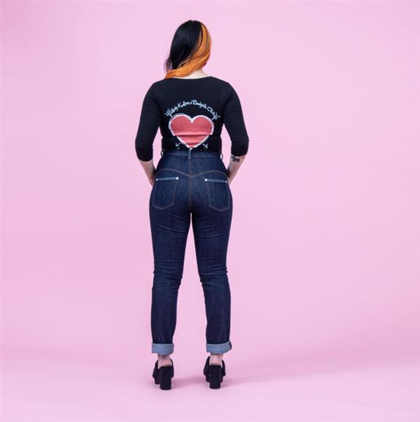Grote foto lady k loves classic jeans. kleding dames broeken en pantalons